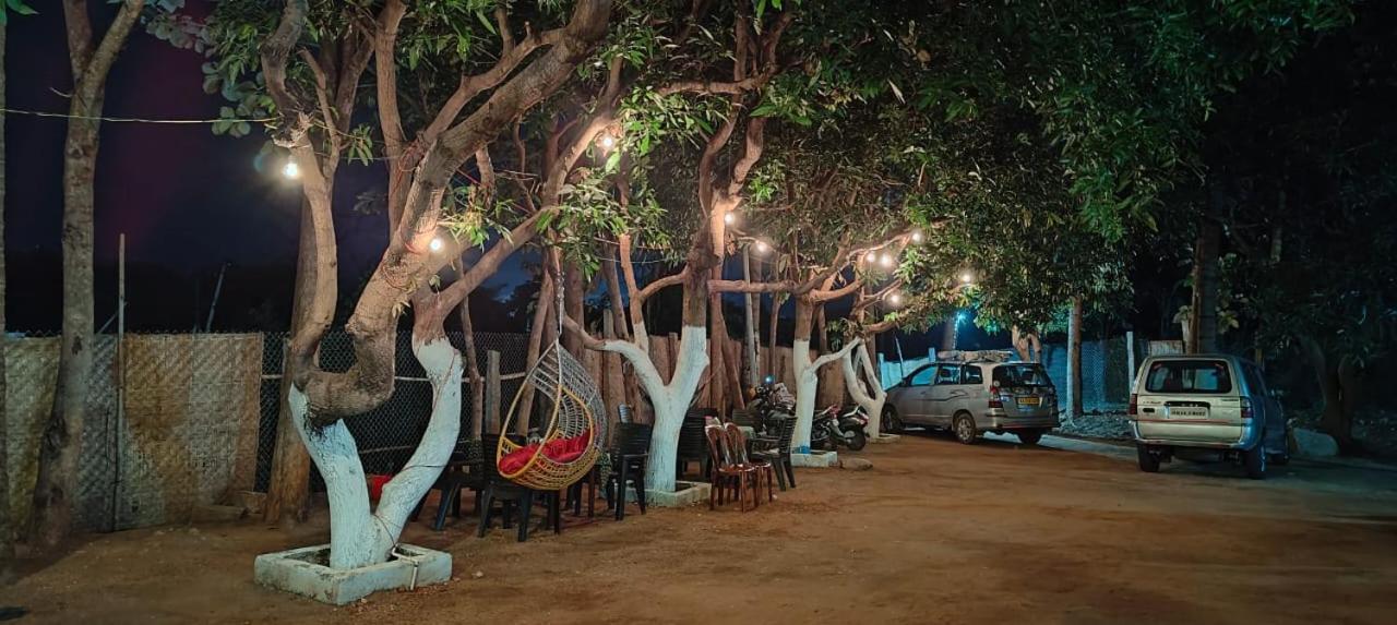 Dream Paradise Hampi Buitenkant foto